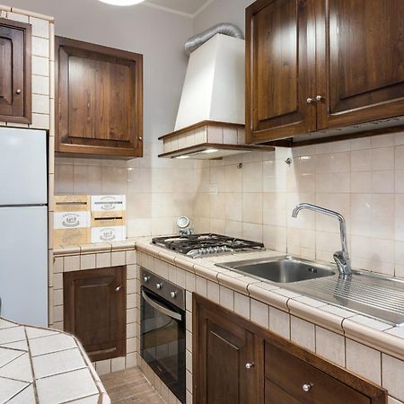 Travelershome Ciampino Suite Экстерьер фото